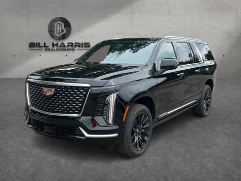 Used 2026 Cadillac Escalade ESV Luxury w/ LPO, Floor Liner Package AWD/4WD image 1