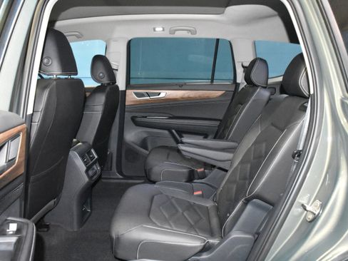 New 2026 Volkswagen Atlas SE AWD/4WD image 16