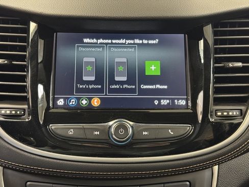 Used 2018 Chevrolet Trax LT w/ LT Convenience Package image 34