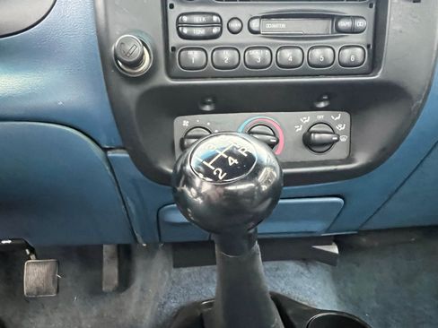 Used 1997 Ford Ranger XL image 14