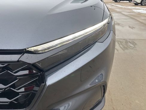 Certified 2025 Honda CR-V Sport-L image 9