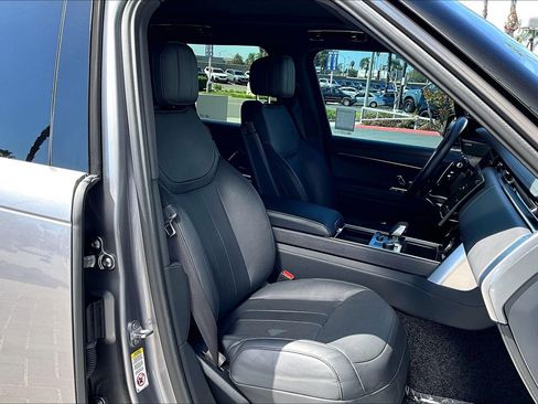Certified 2023 Land Rover Range Rover SE AWD/4WD image 7