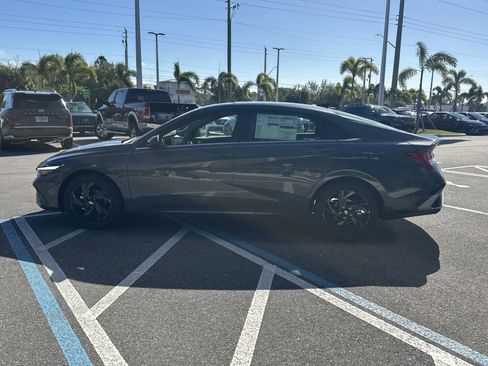 New 2026 Hyundai Elantra SEL Sport Premium w/ Cargo Package FWD image 10