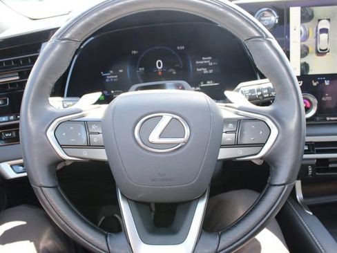 Certified 2025 Lexus RX 450h AWD w/ Convenience Package image 16