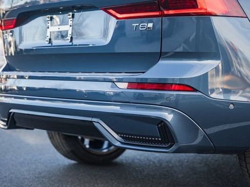 New 2026 Volvo XC60 T8 Ultra w/ Protection Package Premier image 8