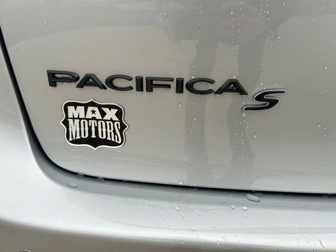 New 2026 Chrysler Pacifica Select image 37