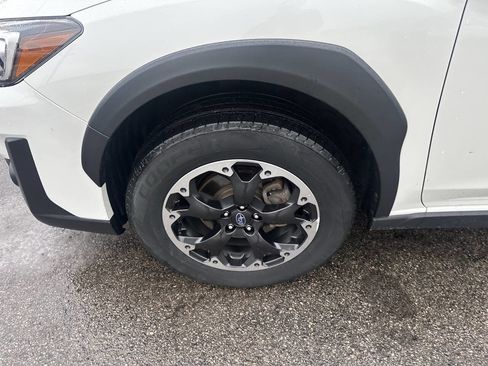 Used 2023 Subaru Crosstrek 2.0i image 19