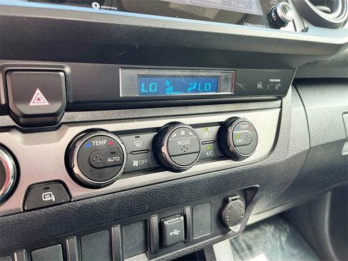 Used 2023 Toyota Tacoma SR image 14