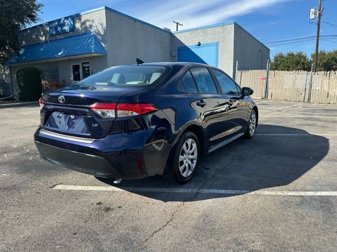 Used 2023 Toyota Corolla LE FWD image 7