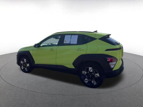 Used 2025 Hyundai Kona SEL image 10