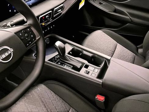 New 2027 Nissan Sentra SV w/ Floor Mat Package FWD image 9