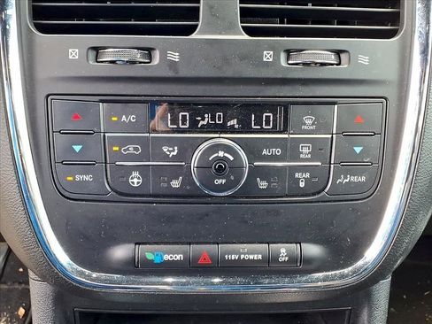 Used 2019 Dodge Grand Caravan GT FWD image 13