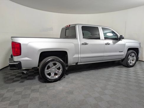 Used 2018 Chevrolet Silverado 1500 LTZ w/ Texas Edition RWD image 2