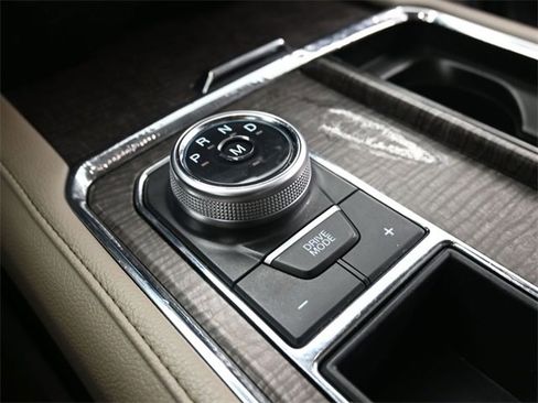 Used 2020 Ford Expedition Limited w/ Special Edition Package image 16