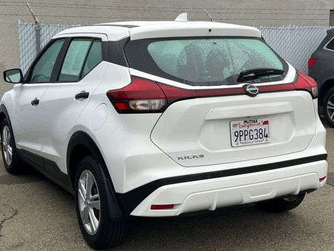 Used 2024 Nissan Kicks S image 4
