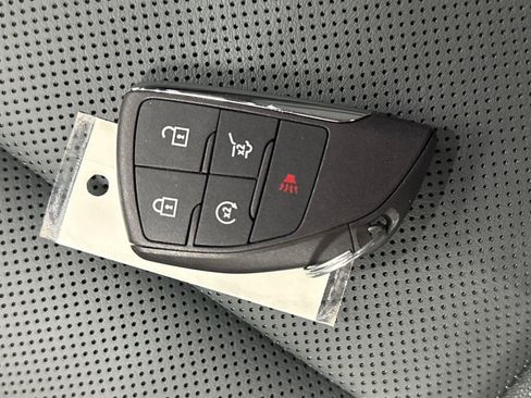 New 2026 GMC Terrain AT4 w/ Convenience Package III AWD/4WD image 27