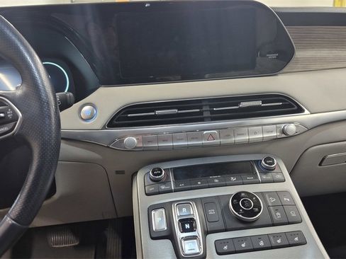Used 2022 Hyundai Palisade Calligraphy image 18