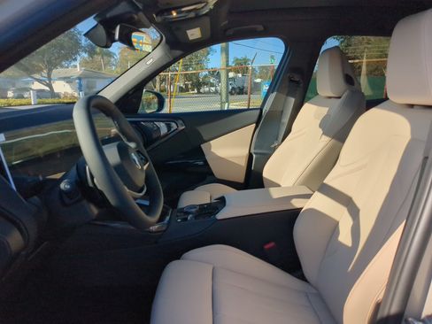 New 2026 BMW X3 xDrive30 w/ Premium Package image 16