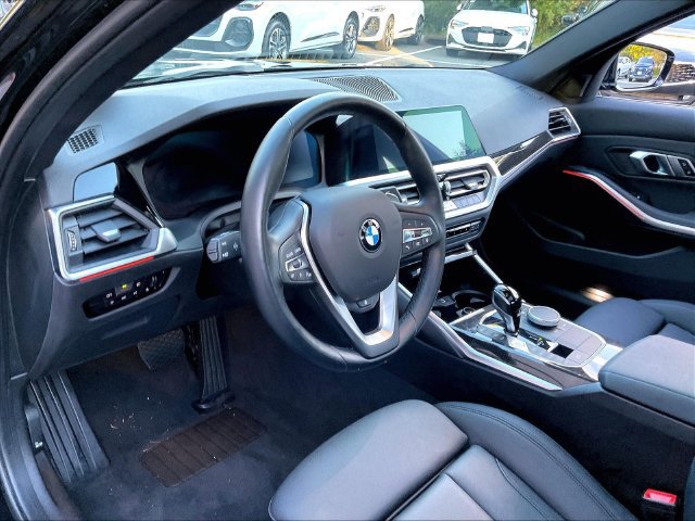 Used 2021 BMW 330i xDrive Sedan w/ Convenience Package AWD/4WD image 4