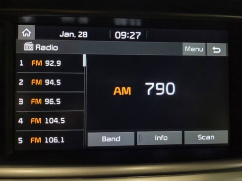 Used 2019 Kia Optima LX image 25