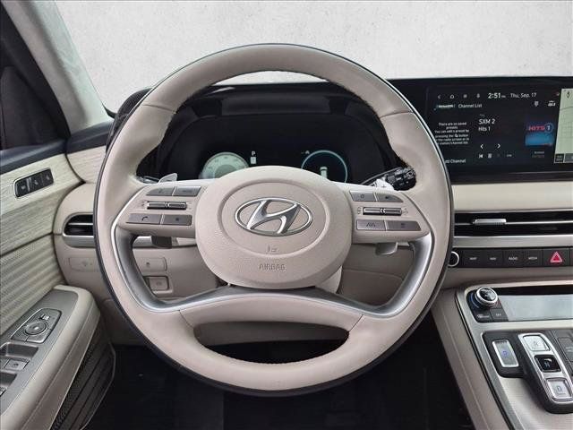 Used 2025 Hyundai Palisade Calligraphy AWD/4WD image 15
