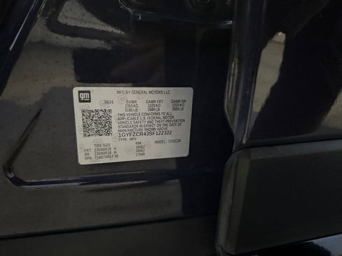 Used 2025 Cadillac XT4 Premium Luxury image 36