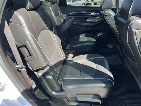 Used 2021 Buick Enclave Avenir w/ Avenir Technology Package AWD/4WD image 26