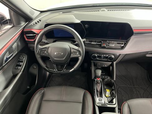 Certified 2024 Chevrolet TrailBlazer RS w/ Convenience Package FWD image 13