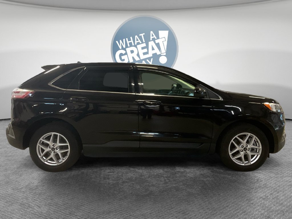 Used 2024 Ford Edge SEL AWD/4WD image 2