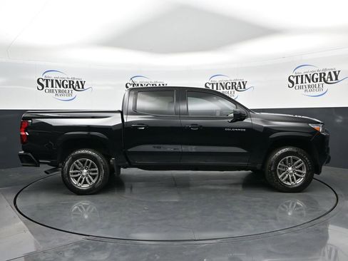 Used 2025 Chevrolet Colorado LT RWD image 8