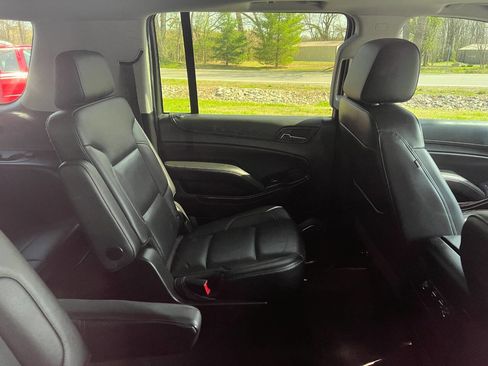 Used 2019 GMC Yukon XL SLT image 12