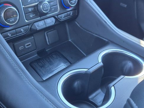 Used 2024 Chevrolet Tahoe LT image 16