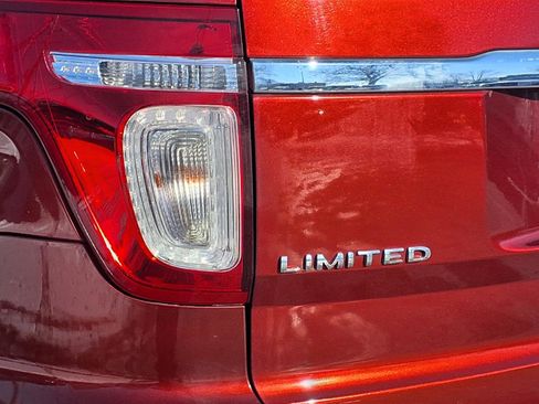 Used 2014 Ford Explorer Limited w/ Equipment Group 301A image 27