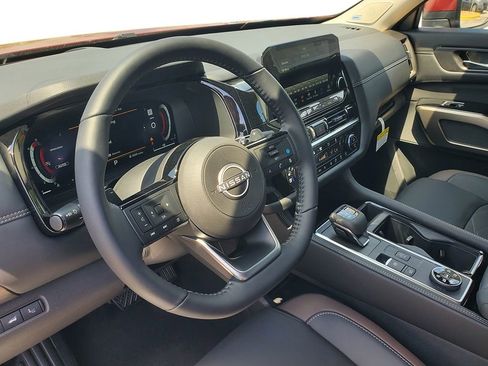 New 2025 Nissan Pathfinder Platinum image 27