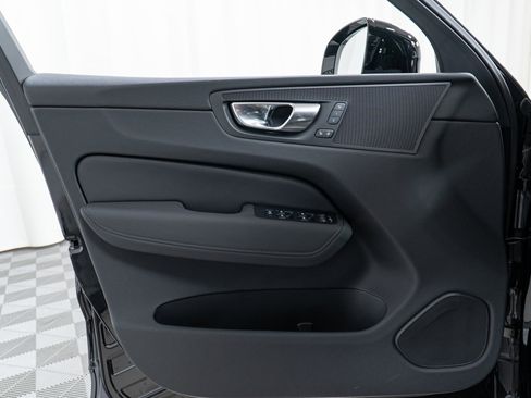 New 2026 Volvo XC60 B5 Core w/ Climate Package image 11
