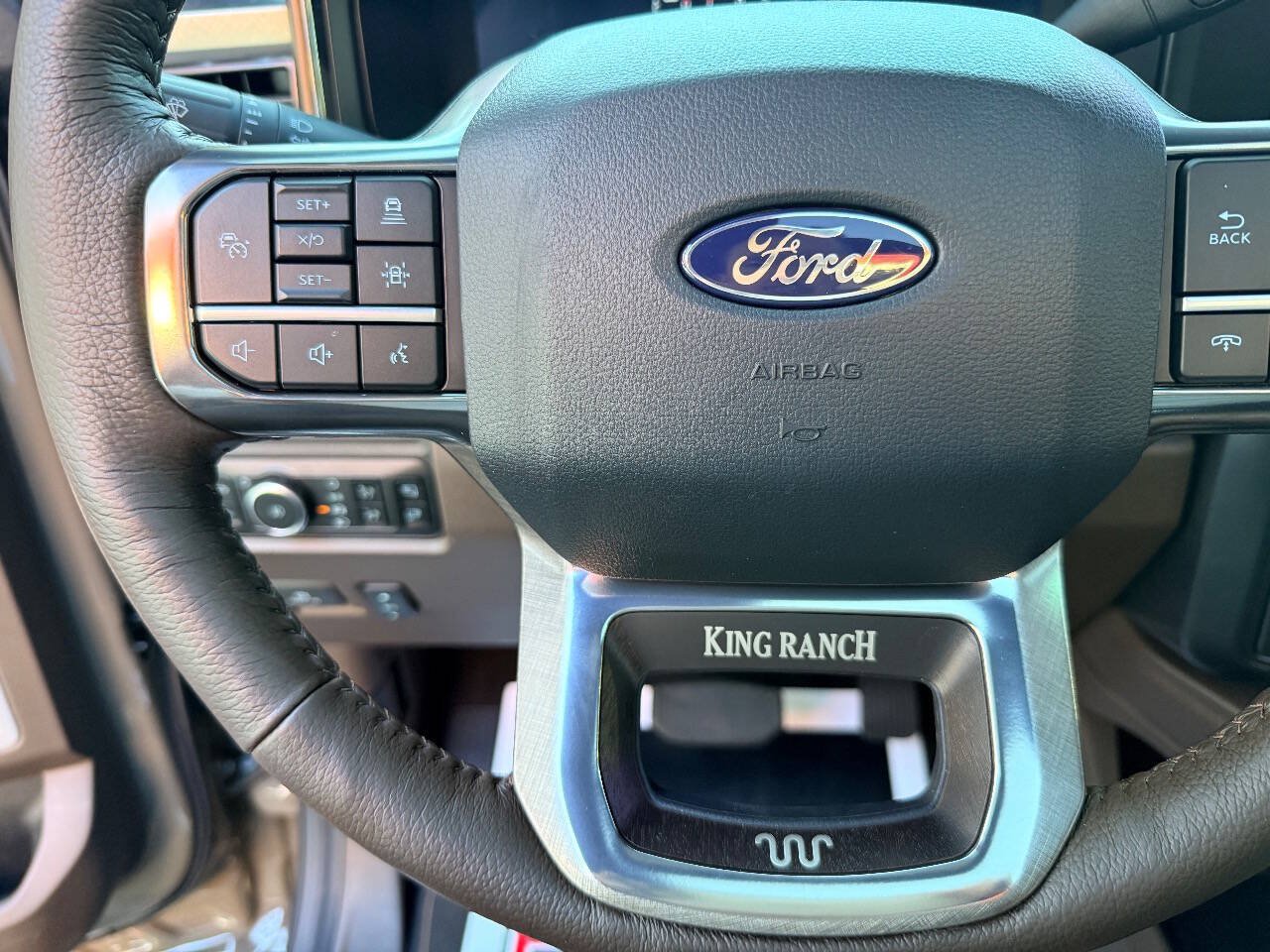 Used 2027 Ford F450 King Ranch w/ Chrome Package AWD/4WD image 26