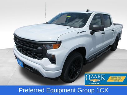 New 2026 Chevrolet Silverado 1500 Custom w/ Turbomax Blackout Package