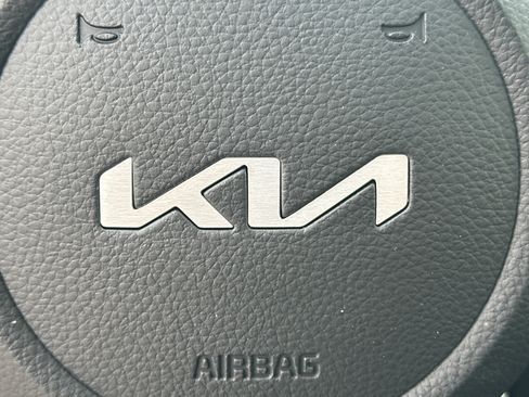 New 2026 Kia Seltos EX image 28