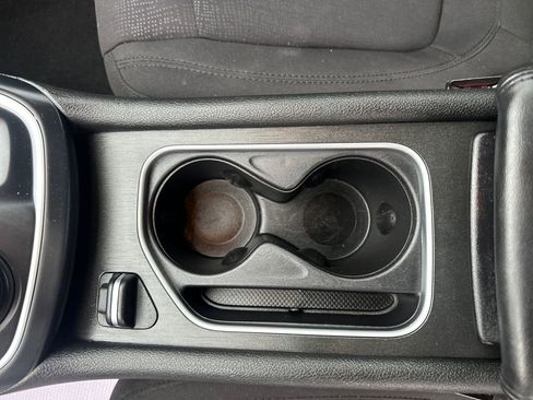 Used 2015 Chrysler 200 Limited w/ Convenience Group image 26