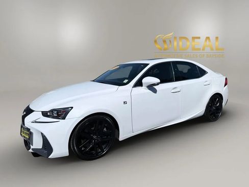 Used 2018 Lexus IS 300 F Sport w/ F Sport Package AWD/4WD image 3