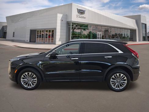 Certified 2025 Cadillac XT4 Premium Luxury AWD/4WD image 3