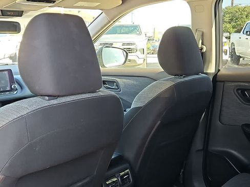 Used 2021 Nissan Rogue S FWD image 16