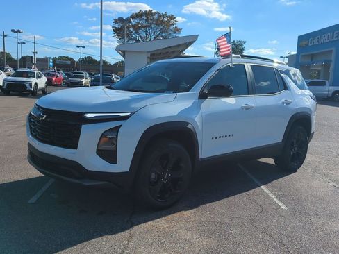 New 2026 Chevrolet Equinox LT w/ Convenience Package II image 4