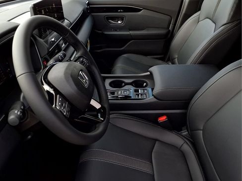 Certified 2026 Honda Passport RTL image 17