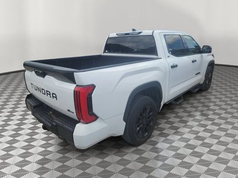 Used 2022 Toyota Tundra SR5 RWD image 4