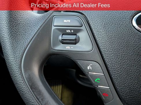 Used 2017 Kia Forte LX FWD image 23