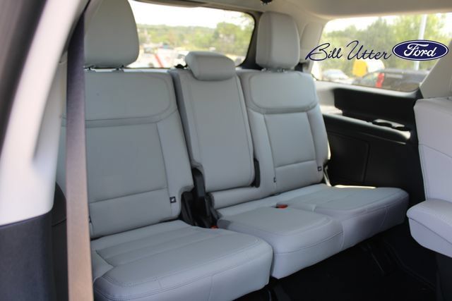 New 2027 Ford Expedition Platinum RWD image 10
