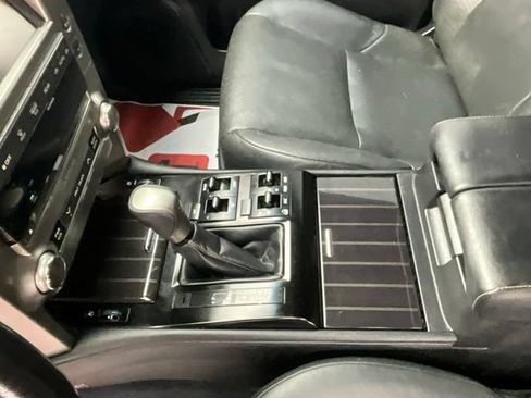 Used 2021 Lexus GX 460 Luxury w/ Sport Design Package AWD/4WD image 24