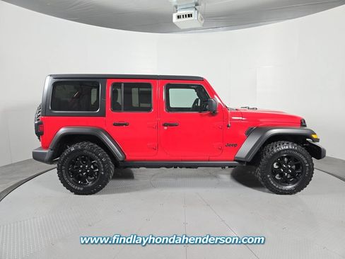 Used 2021 Jeep Wrangler Unlimited Sport AWD/4WD image 7