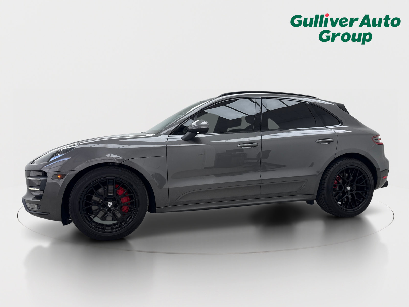 Used 2015 Porsche Macan Turbo AWD/4WD image 2